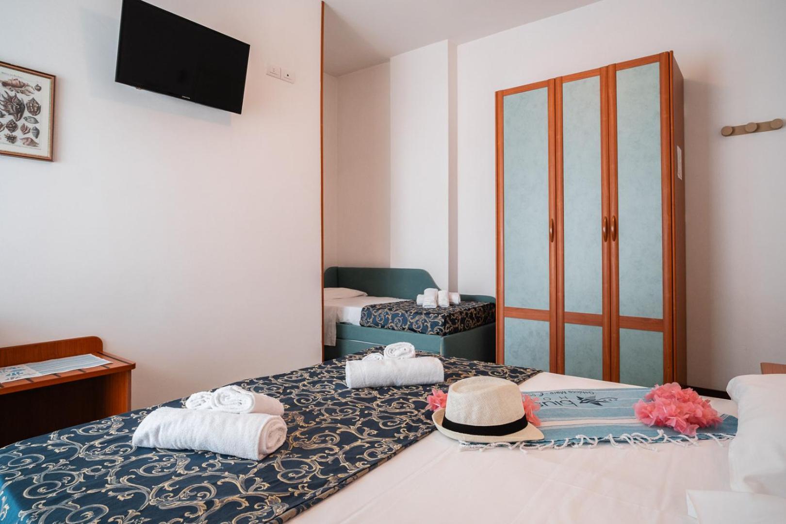 Blu Star Hotel Gabicce Mare Exterior photo